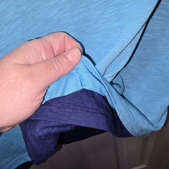 NWOT Soft Surroundings Keyhole Neck Reversible Tank Top Shirt Teal Navy Blue 1X - Picture 5 of 6